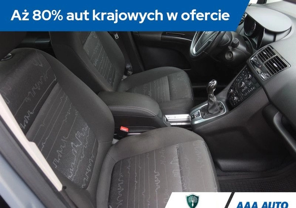 Opel Meriva cena 35000 przebieg: 118289, rok produkcji 2014 z Sopot małe 137